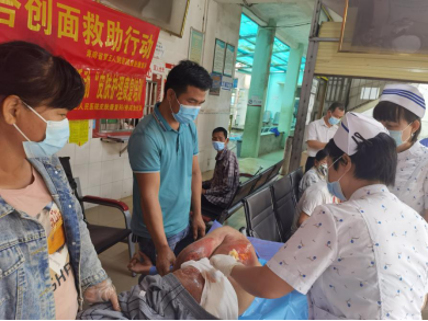 13.提升麻防能力，服务麻风患者---海南省第五人民医院开展“麻风病人难愈合创面救助行动”1452.png